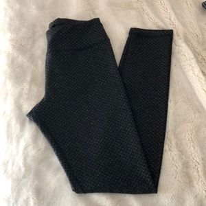 Kyodan gray and black leggings